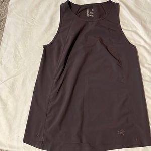 Arc’teryx tank top